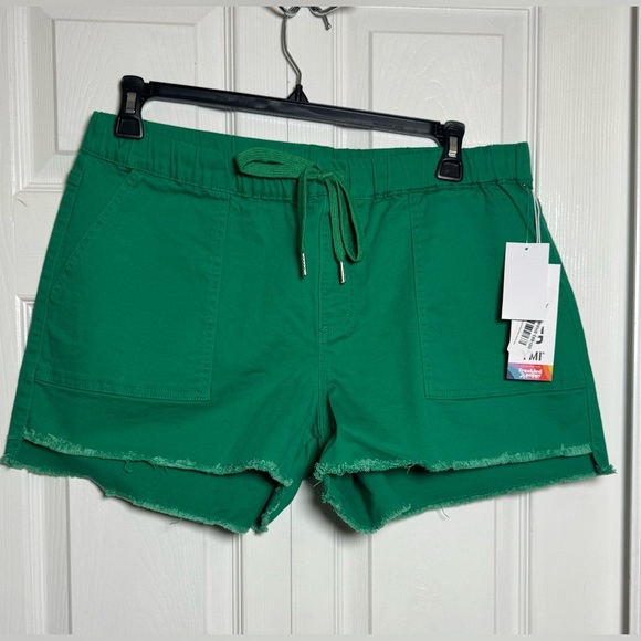 YMI Green Women's Shorts - Picture 1 of 5